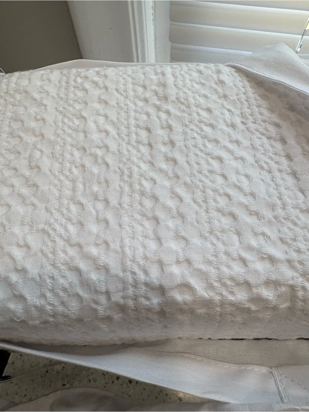 NEW Caro Stone Washed Waffle Queen Duvet Set - White